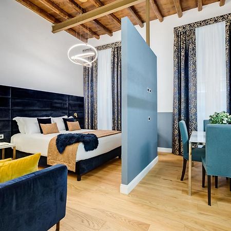 Glamour Studio - Spanish Steps Рим Екстер'єр фото