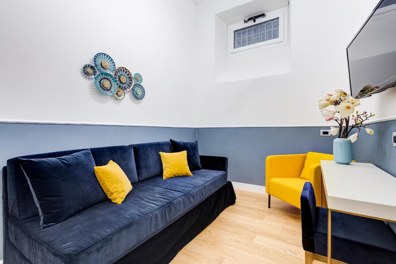 Glamour Studio - Spanish Steps Рим Екстер'єр фото