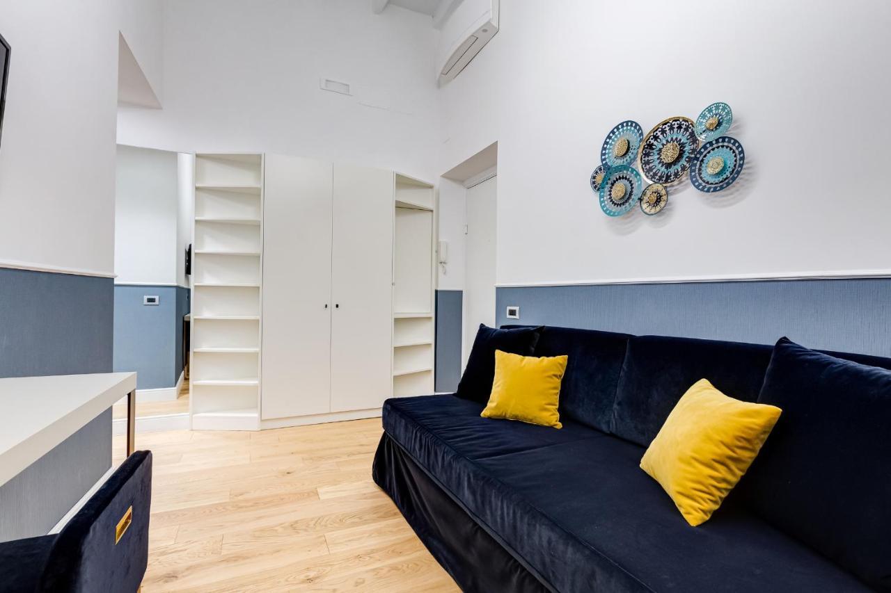 Glamour Studio - Spanish Steps Рим Екстер'єр фото